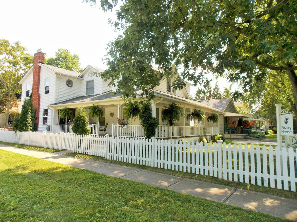 Finlay House Bed And Breakfast Niagara - On - The - Lake Bagian luar foto