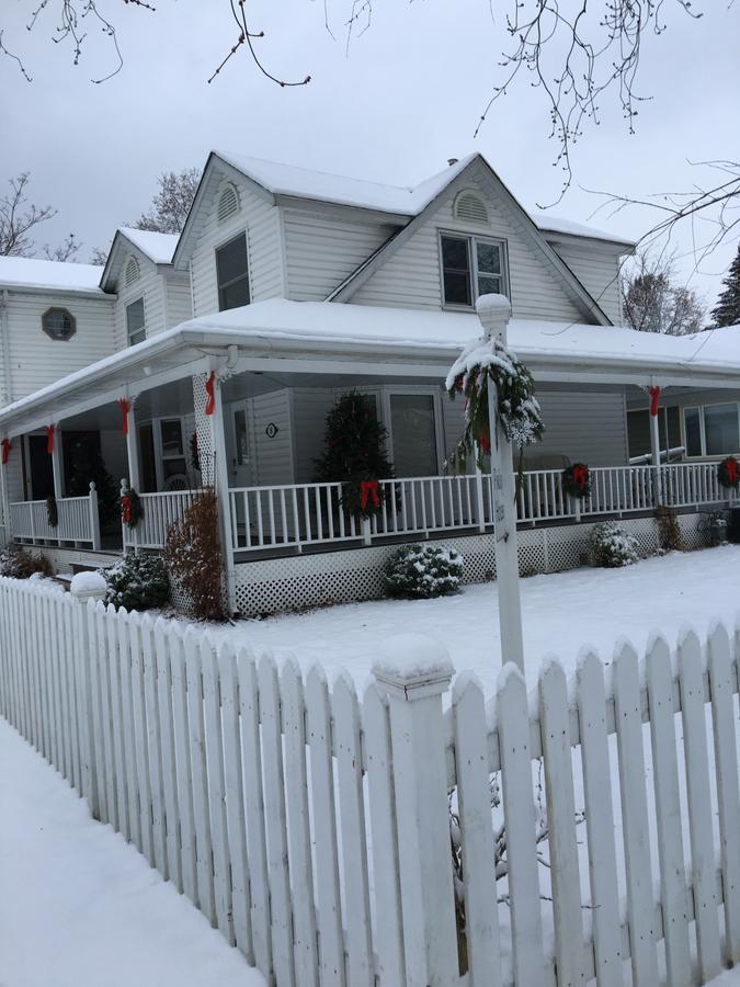 Finlay House Bed And Breakfast Niagara - On - The - Lake Bagian luar foto