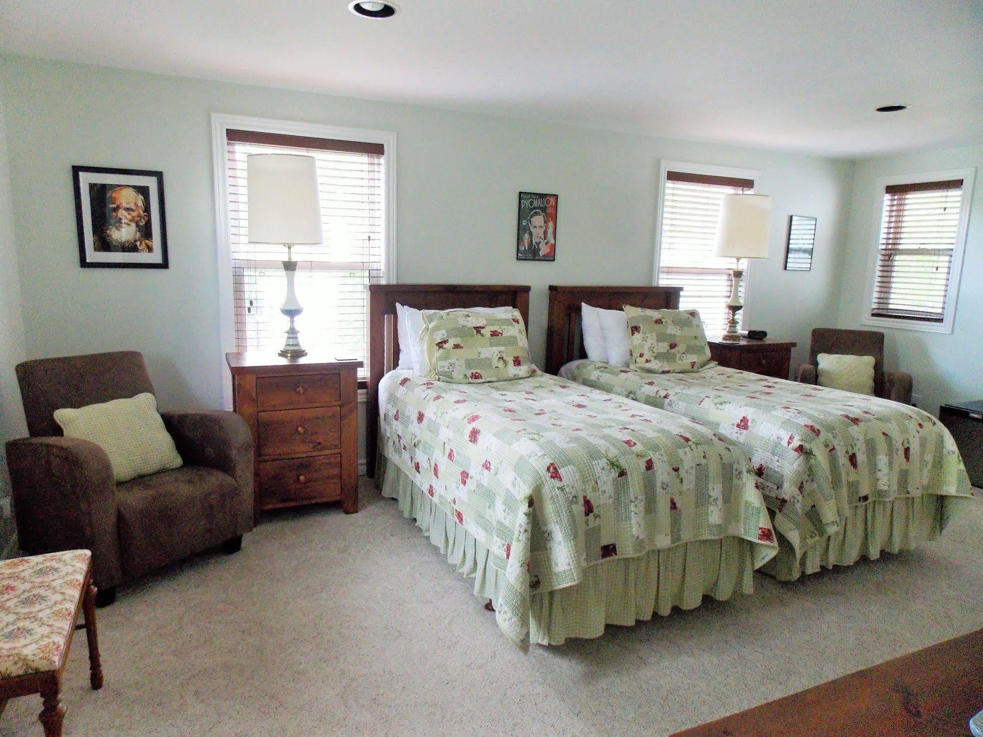 Finlay House Bed And Breakfast Niagara - On - The - Lake Bagian luar foto