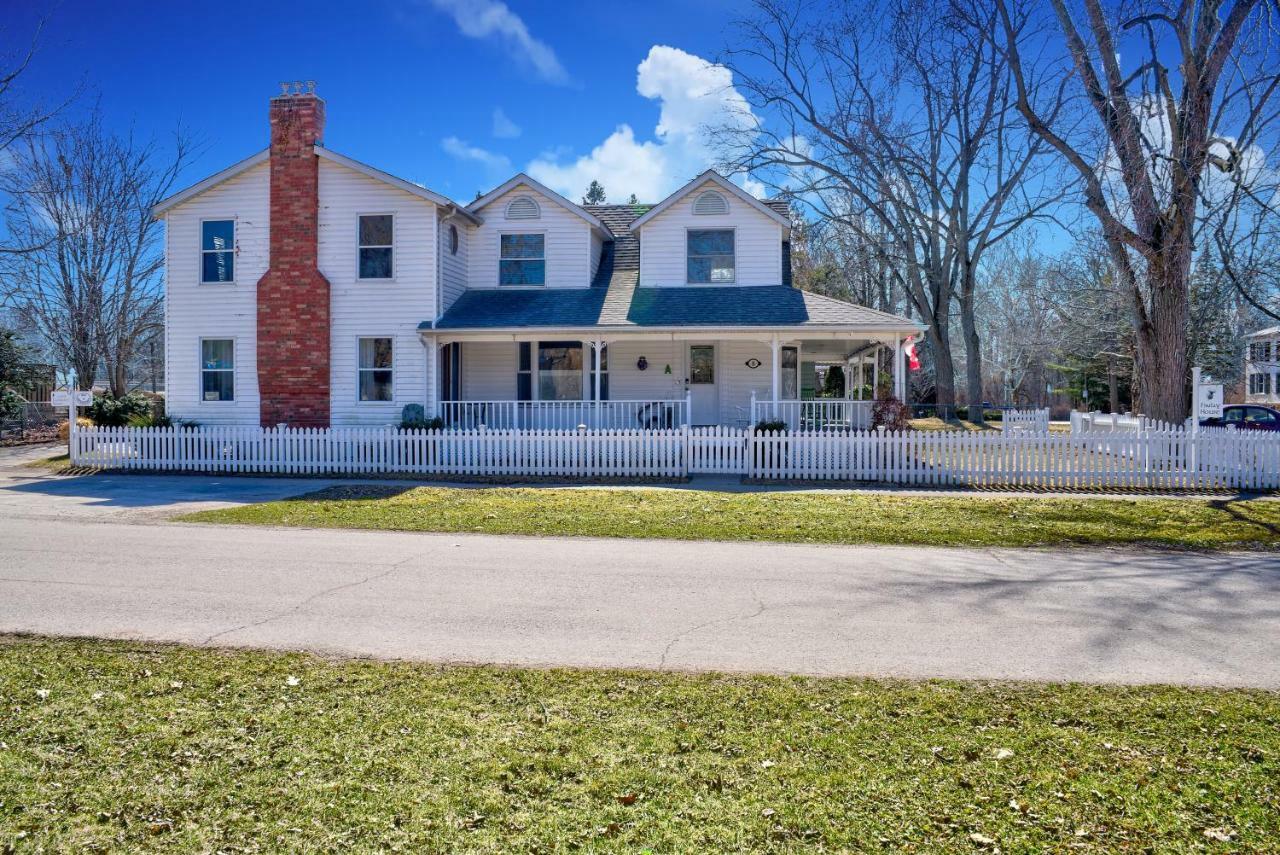 Finlay House Bed And Breakfast Niagara - On - The - Lake Bagian luar foto