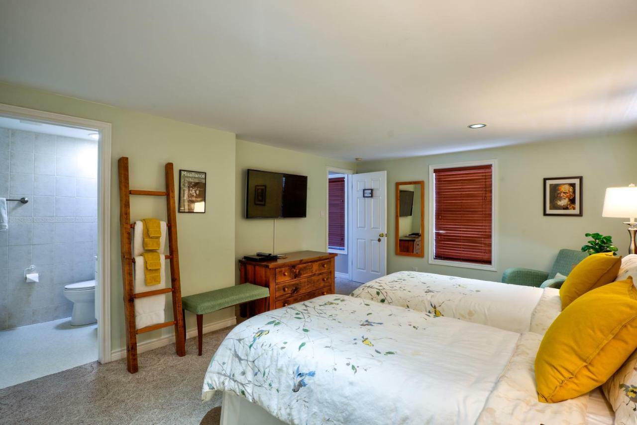 Finlay House Bed And Breakfast Niagara - On - The - Lake Bagian luar foto