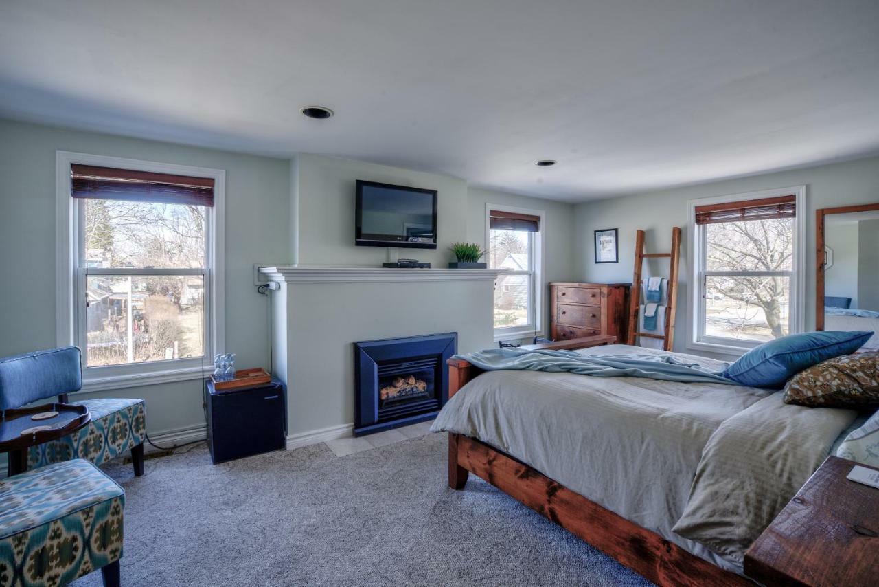 Finlay House Bed And Breakfast Niagara - On - The - Lake Bagian luar foto